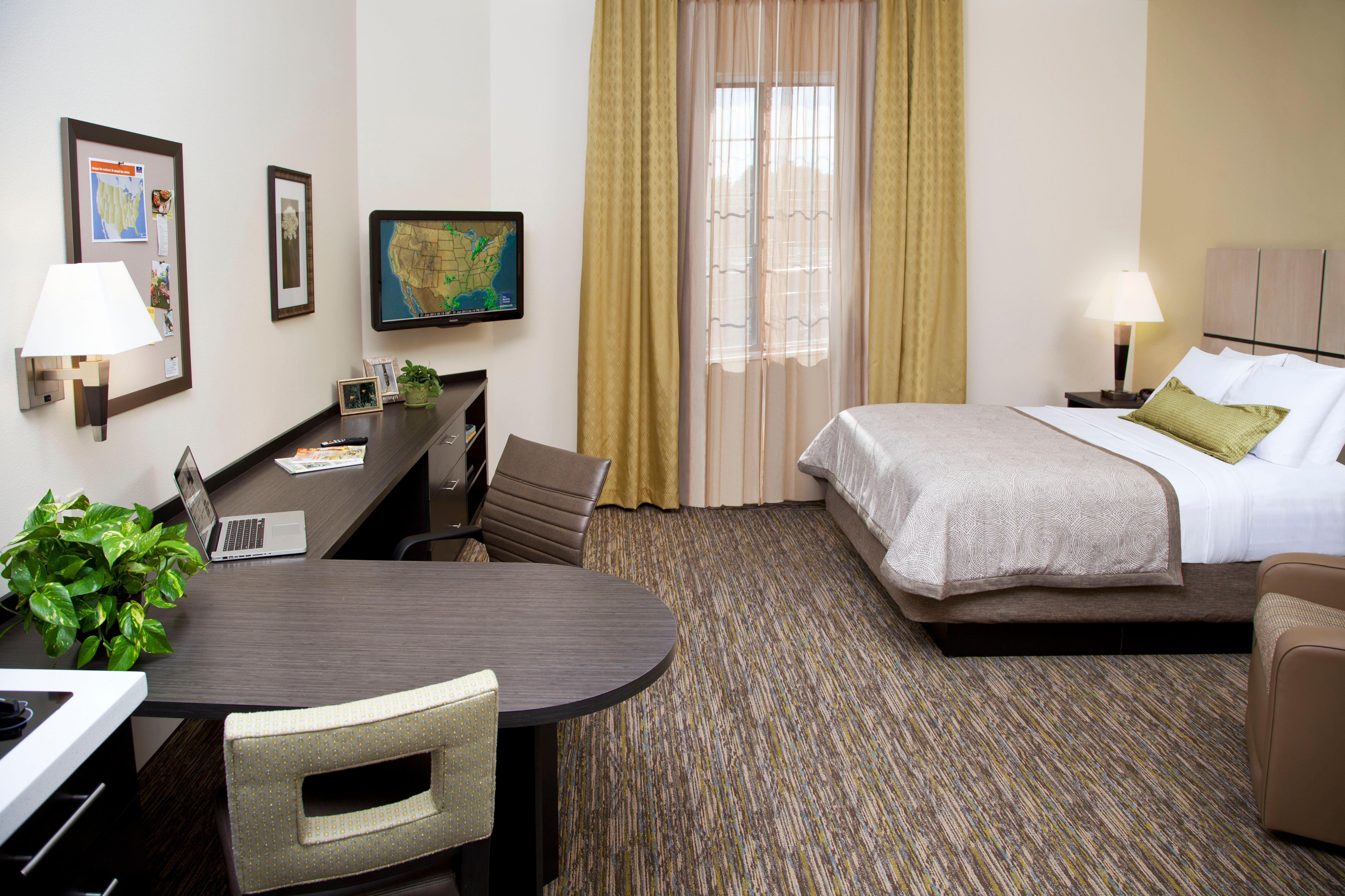 Candlewood Suites Fort Campbell - Oak Grove By Ihg Екстериор снимка