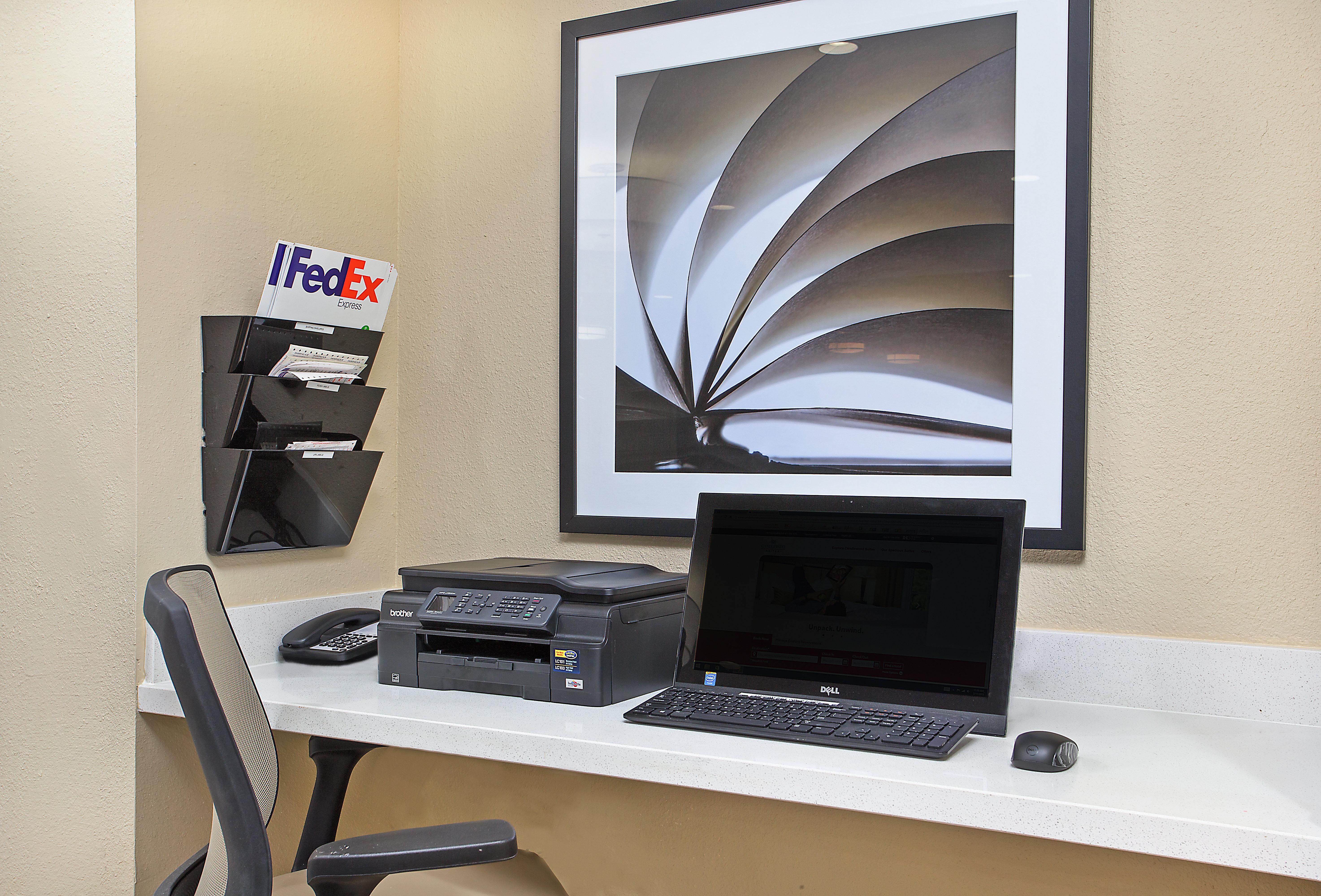 Candlewood Suites Fort Campbell - Oak Grove By Ihg Екстериор снимка